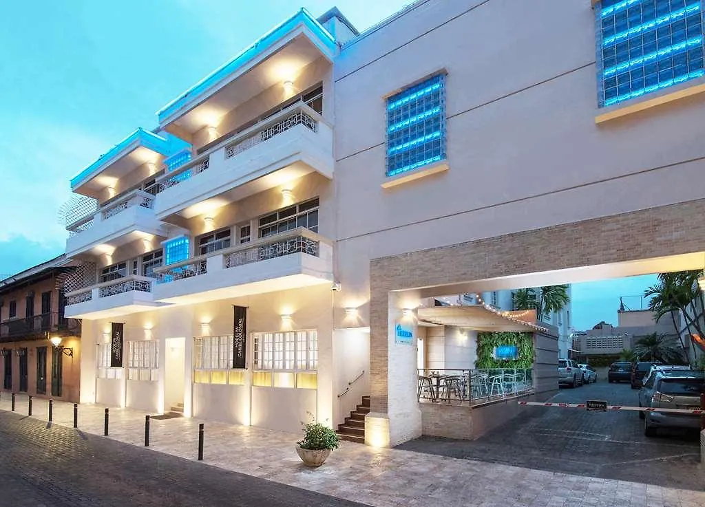 ****  Hodelpa Caribe Colonial Hotel Santo Domingo Dominican Republic
